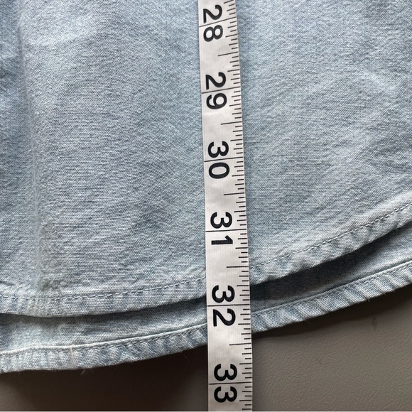 Carhartt Button Down Shirt short Sleeve Chambray 2 Chest Pockets Blue L - Picture 10 of 10